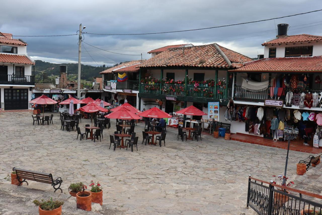 Hotel Lancers - Pantano De Vargas Paipa Boyaca 외부 사진